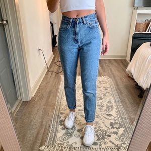 distressed high waisted retro mom jeans